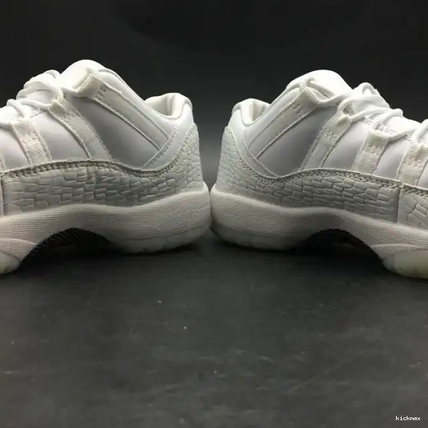 Cheap MAX White Air Heiress Frost 11 Jordan Low 897331-100 0324